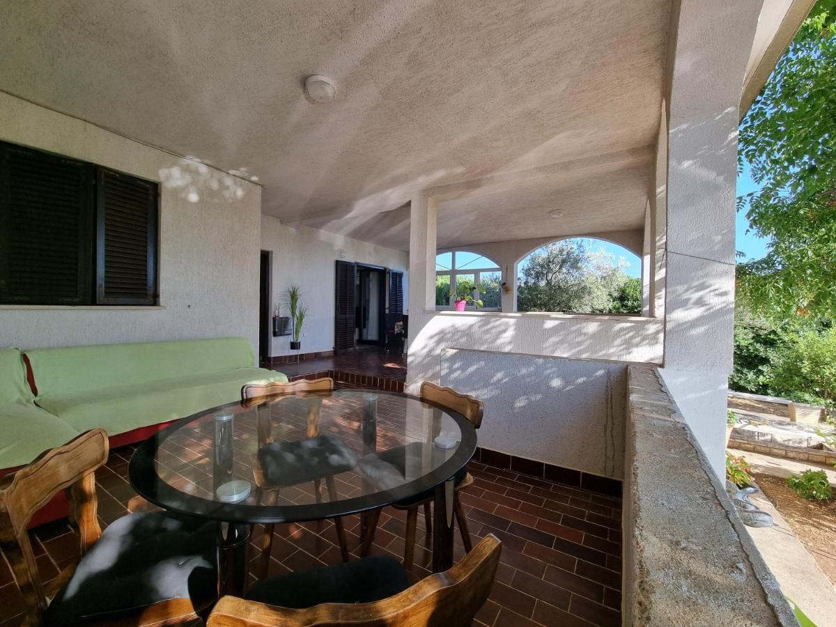 Apartment Grbac Barbat na Rabu Exterior foto